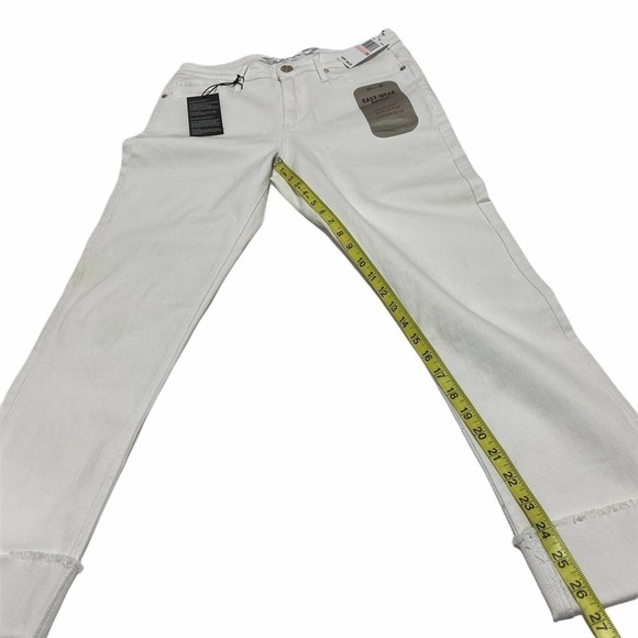 WHITE Seven 7 Slim Straight Rolled Cuff Jeans - Picture 6 of 12